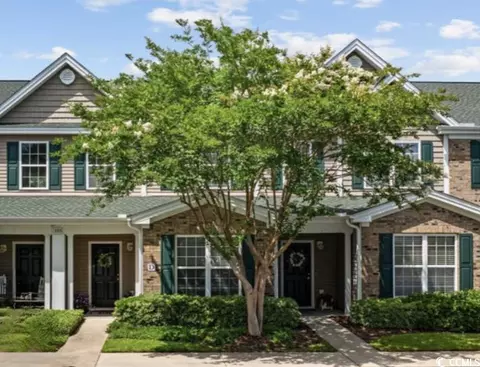 155 Chenoa Dr #E, Murrells Inlet, SC 29576
