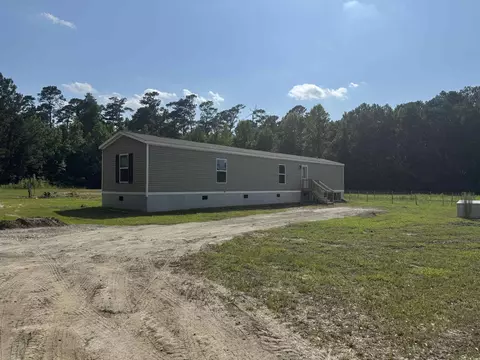 364 Jamie Rd, Galivants Ferry, SC 29544