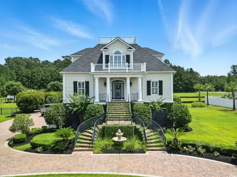 157 Pottery Landing Dr, Conway, SC 29526