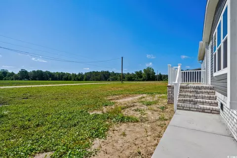 1126 Amanda Ln, Loris, SC 29569 photo 4