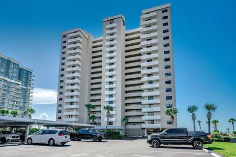 10200 Beach Club Dr #14B, Myrtle Beach, SC 29572