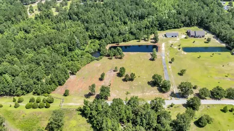 602 Alligator Rd, Andrews, SC 29510