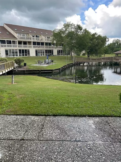 510 Fairwood Lakes Dr #18C, Myrtle Beach, SC 29588