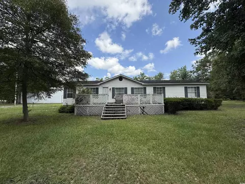 381 Cherokee Dr, Georgetown, SC 29440