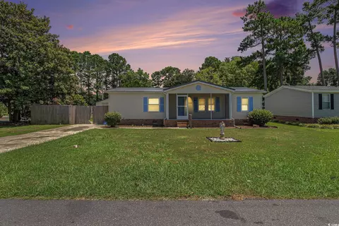 3233 Lyndon Dr, Little River, SC 29566