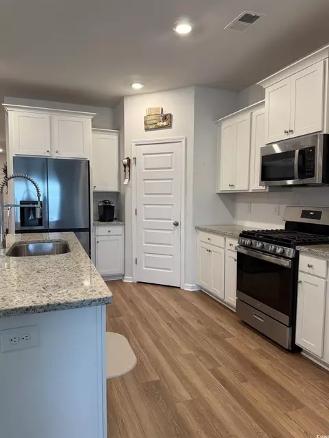 Kitchen - 3085 Sistine St, Myrtle Beach, SC 29579 photo 2 of 3