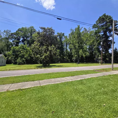 3629 Sanderson St, Loris, SC 29569