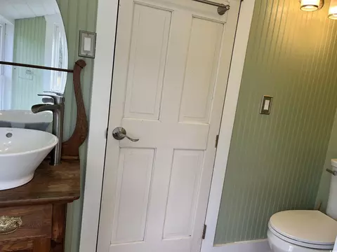 Bath - 673 Brick Chimney Rd, Georgetown, SC 29440 photo 5 of 6