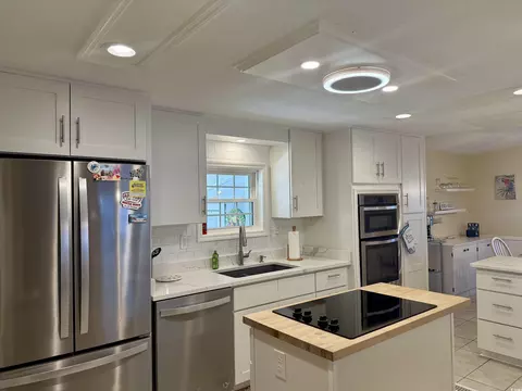 416 Oceanside Dr, Surfside Beach, SC 29575 photo 3