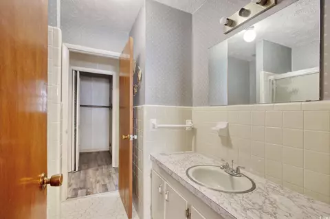 Bath - 713 C 3rd Ave S, Surfside Beach, SC 29575 photo 1 of 2