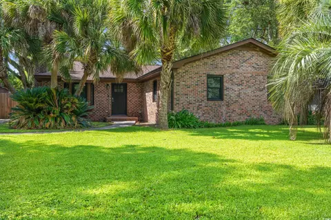 3002 Sawyer St, Conway, SC 29527