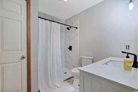 Bath - 1601 Dick Pond Rd, Surfside Beach, SC 29575 photo 2 of 4