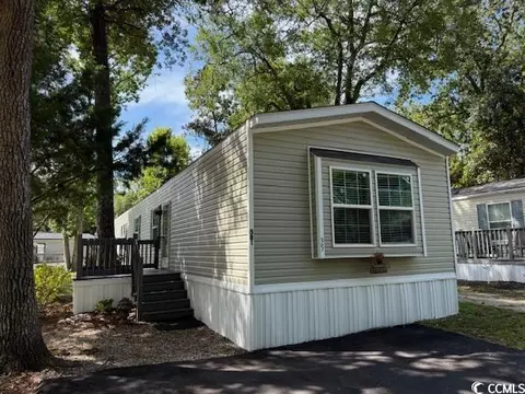 581 Eden Ave, Murrells Inlet, SC 29576