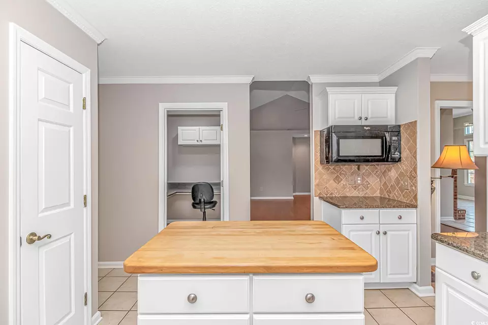 Kitchen - 558 Quail Ct, Longs, SC 29568 photo 6 of 6