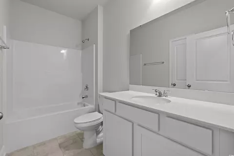 Bath - 2404 Campton Loop, Conway, SC 29527 photo 3 of 3