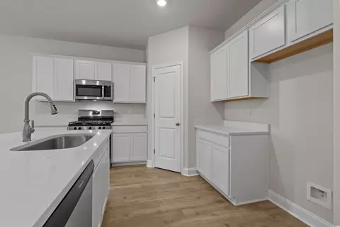 Kitchen - 2404 Campton Loop, Conway, SC 29527 photo 2 of 3