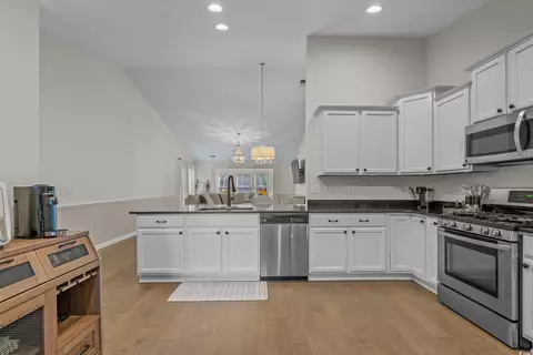 Kitchen - 733 Old Castle Loop, Myrtle Beach, SC 29579 photo 3 of 4