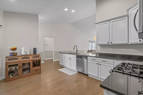 Kitchen - 733 Old Castle Loop, Myrtle Beach, SC 29579 photo 2 of 4