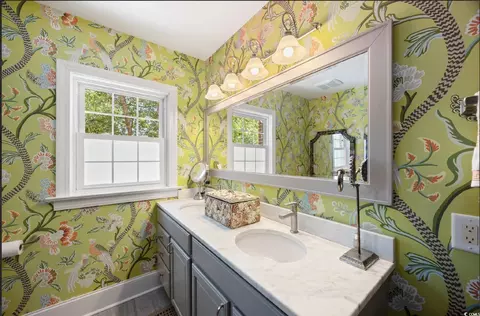 Bath - 802 Elm St, Conway, SC 29526 photo 1 of 5