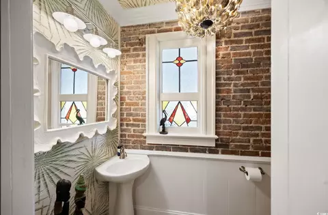Bath - 802 Elm St, Conway, SC 29526 photo 5 of 5