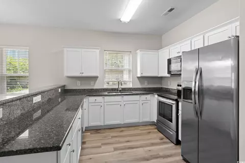 Kitchen - 340 Kiskadee Loop #E, Conway, SC 29526 photo 2 of 4
