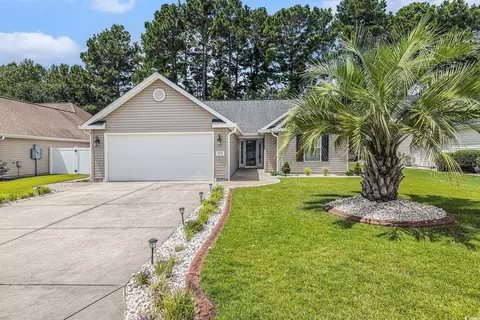 121 Blarney Stone Ct, Murrells Inlet, SC 29576