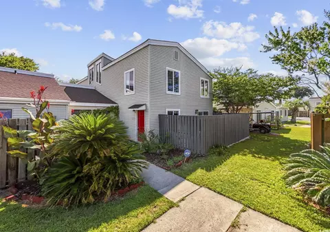 800 9th Ave S #T-4, North Myrtle Beach, SC 29582