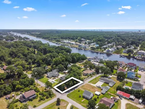 4385 6th Ave N, Little River, SC 29566