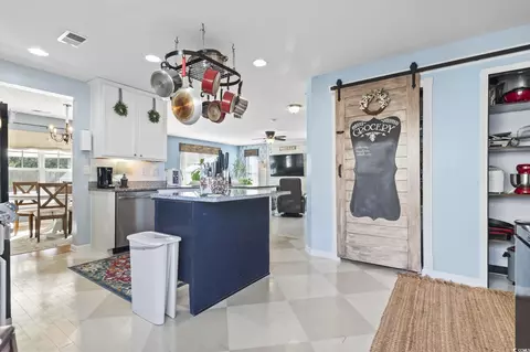 Kitchen - 817 Old Castle Loop, Myrtle Beach, SC 29579 photo 3 of 6