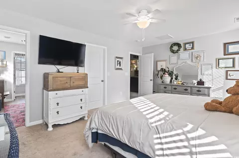 Bedroom - 817 Old Castle Loop, Myrtle Beach, SC 29579 photo 2 of 4