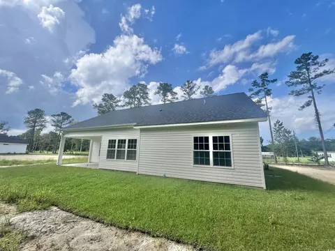 Exterior - 5288 Old Forest Dr, Loris, SC 29569 photo 2 of 3