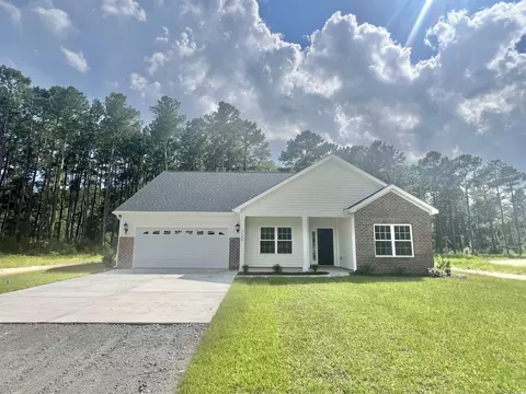 5288 Old Forest Dr, Loris, SC 29569