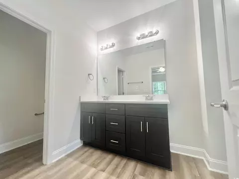 Bath - 5288 Old Forest Dr, Loris, SC 29569 photo 3 of 5