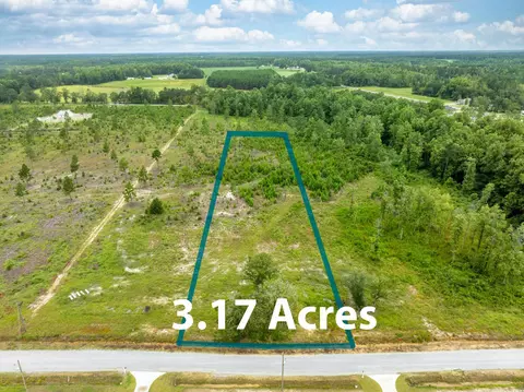 2708 Scarbrough Dr, Loris, SC 29569