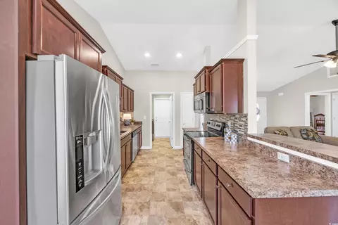 Entry Way - 532 Winged Elm St, Loris, SC 29569 photo 2 of 5