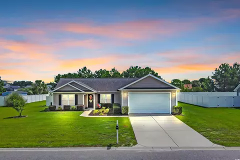 532 Winged Elm St, Loris, SC 29569
