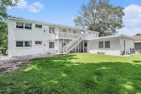 Exterior - 820 17th Ave N, Surfside Beach, SC 29575 photo 6 of 10