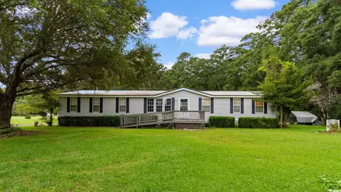 405 Thompson Rd, Hemingway, SC 29554