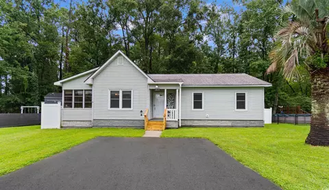 1208 Mackie Cir, Myrtle Beach, SC 29579