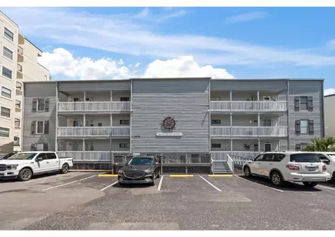 1514 N Waccamaw Dr #204, Murrells Inlet, SC 29576