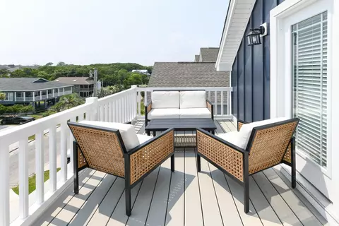 Exterior - 112 7th Ave N # -A, Surfside Beach, SC 29575 photo 2 of 5