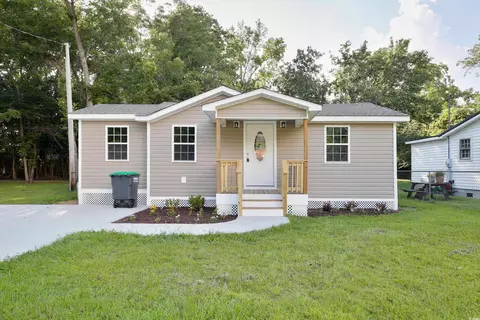 5001 Lewis St, Loris, SC 29569