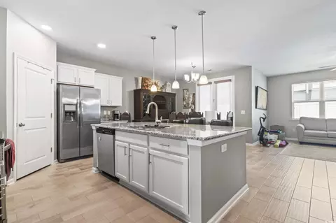 Kitchen - 191 Ocean Commons Dr, Surfside Beach, SC 29575 photo 1 of 7