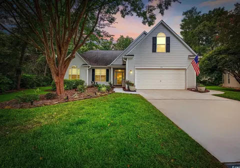 23 Revolution Ct, Pawleys Island, SC 29585