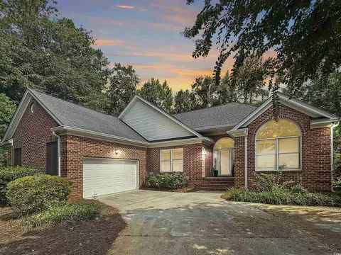 36 Tillersplow Ct, Pawleys Island, SC 29585