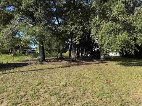 557 Calhoun Dr, Murrells Inlet, SC 29576