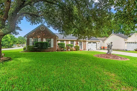 148 Woodlake Dr, Murrells Inlet, SC 29576