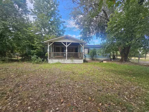 827 12 N Firetower Rd, Florence, SC 29506