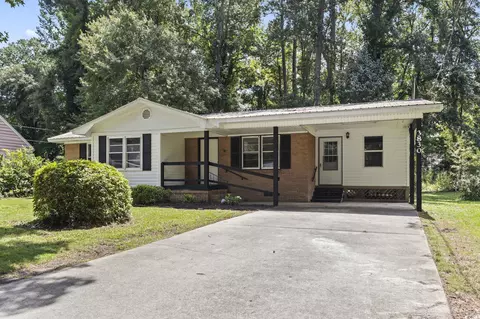 3830 Milligan St, Loris, SC 29569