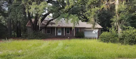 37 Waterford Dr, Georgetown, SC 29440